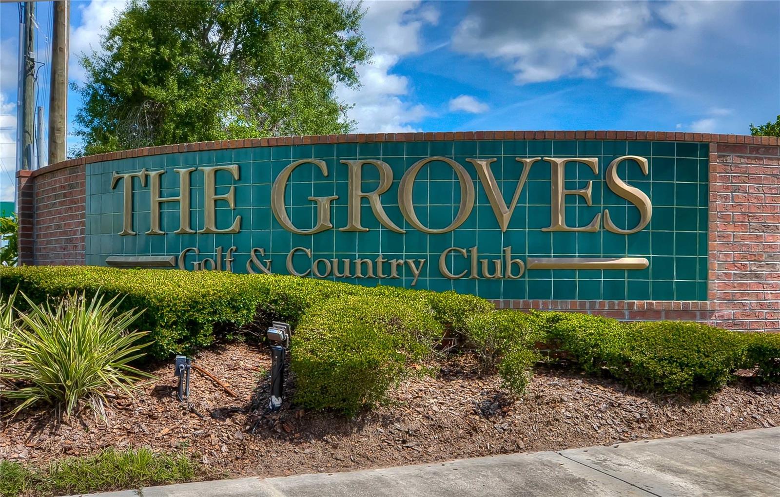 GROVES PH 02 - Residential