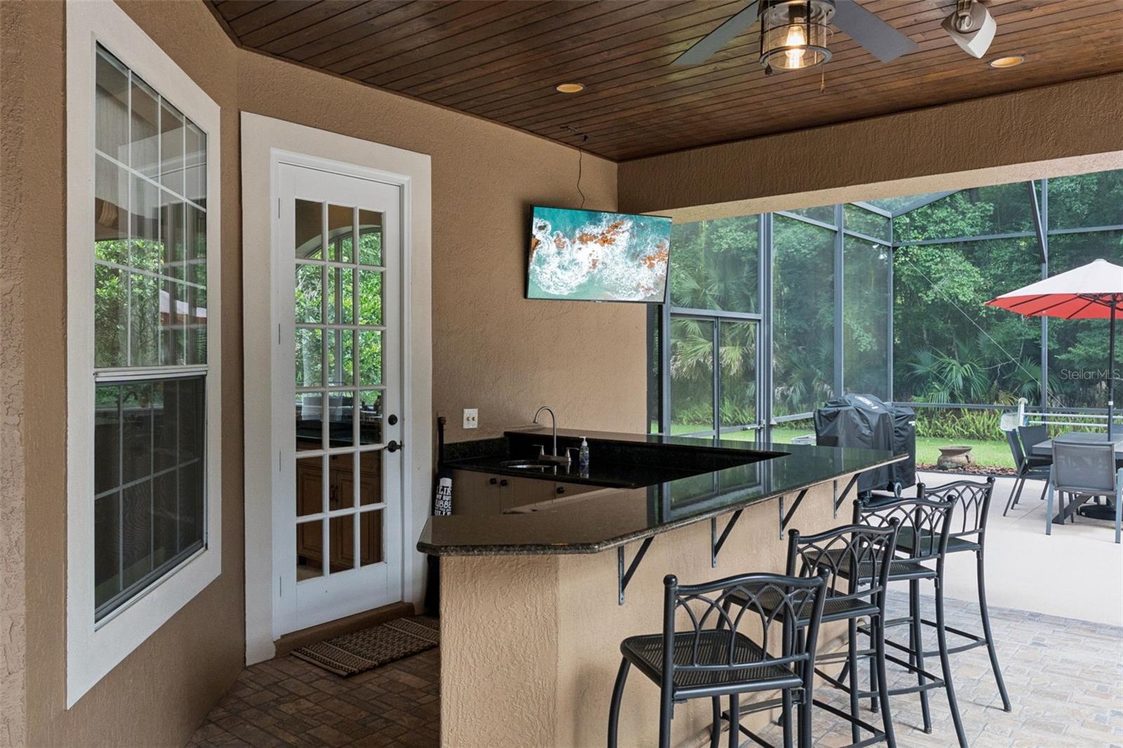 HEATHROW WOODS - Residential