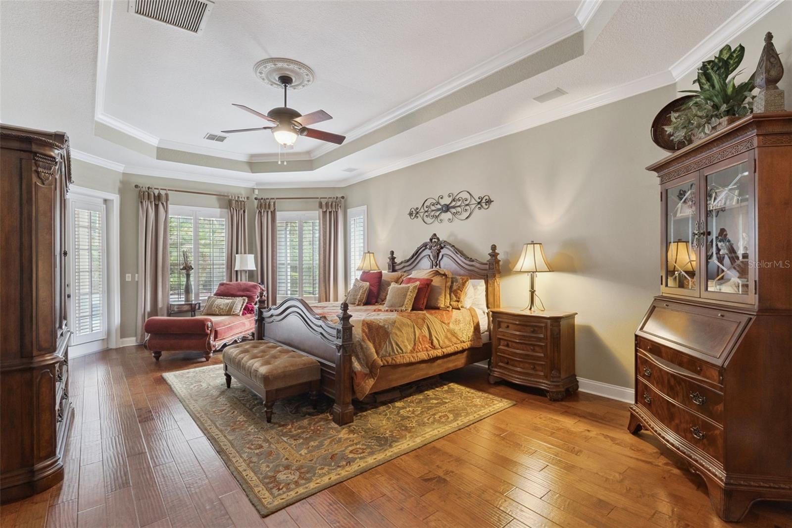 HEATHROW WOODS - Residential