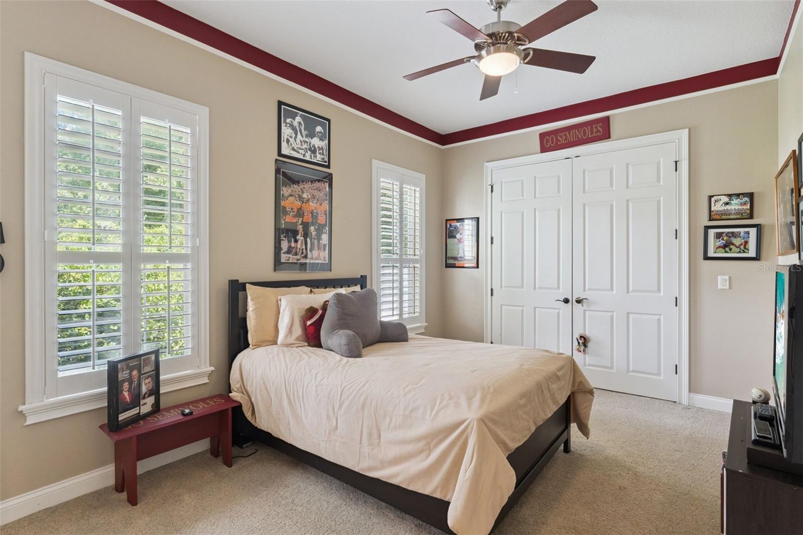 HEATHROW WOODS - Residential
