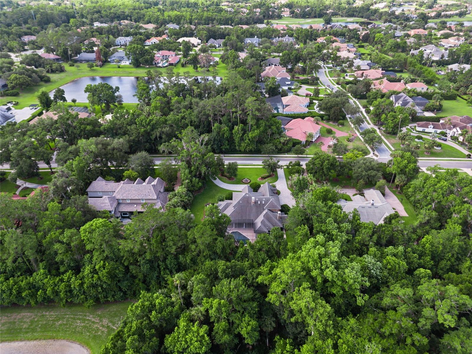 HEATHROW WOODS - Residential