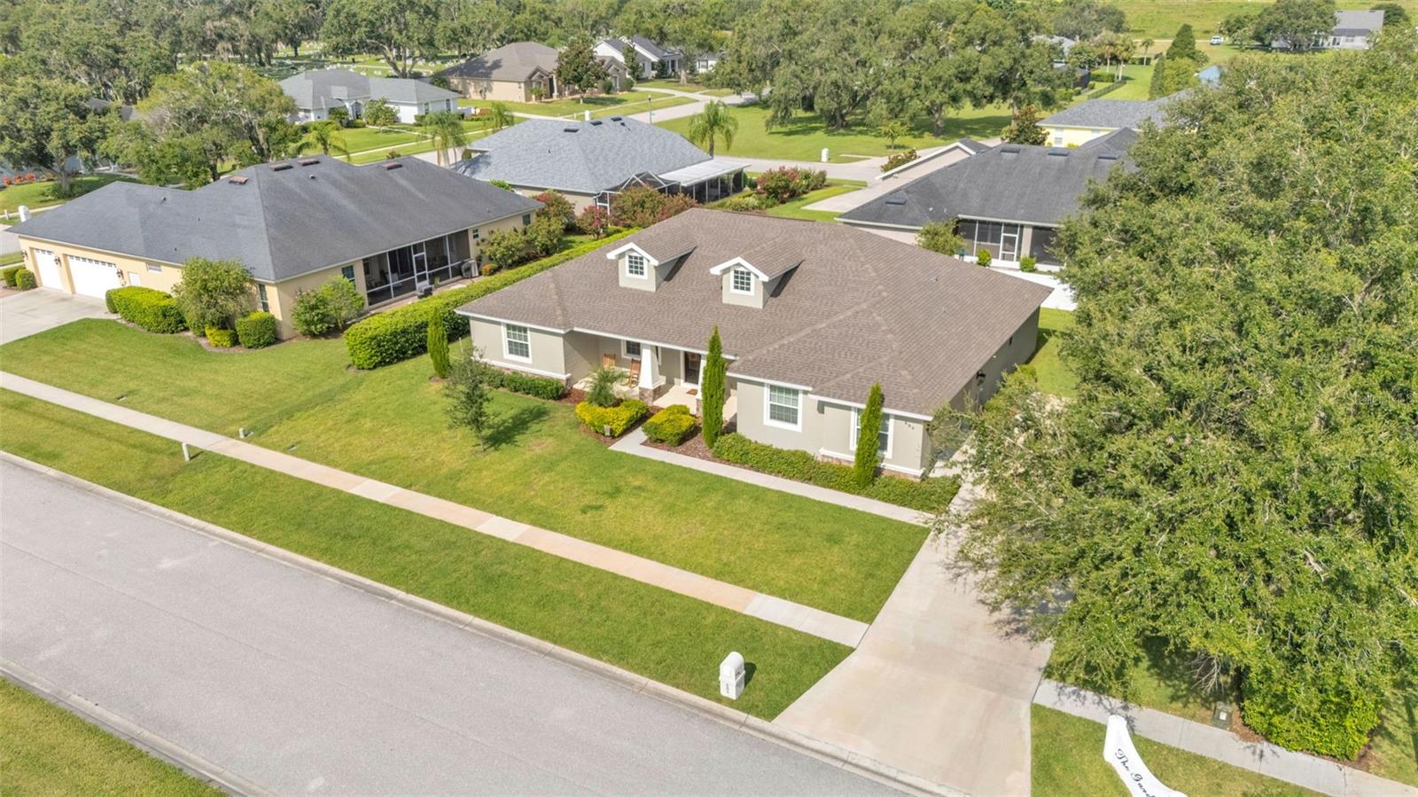 SQUARE LAKE PH 01 - Residential