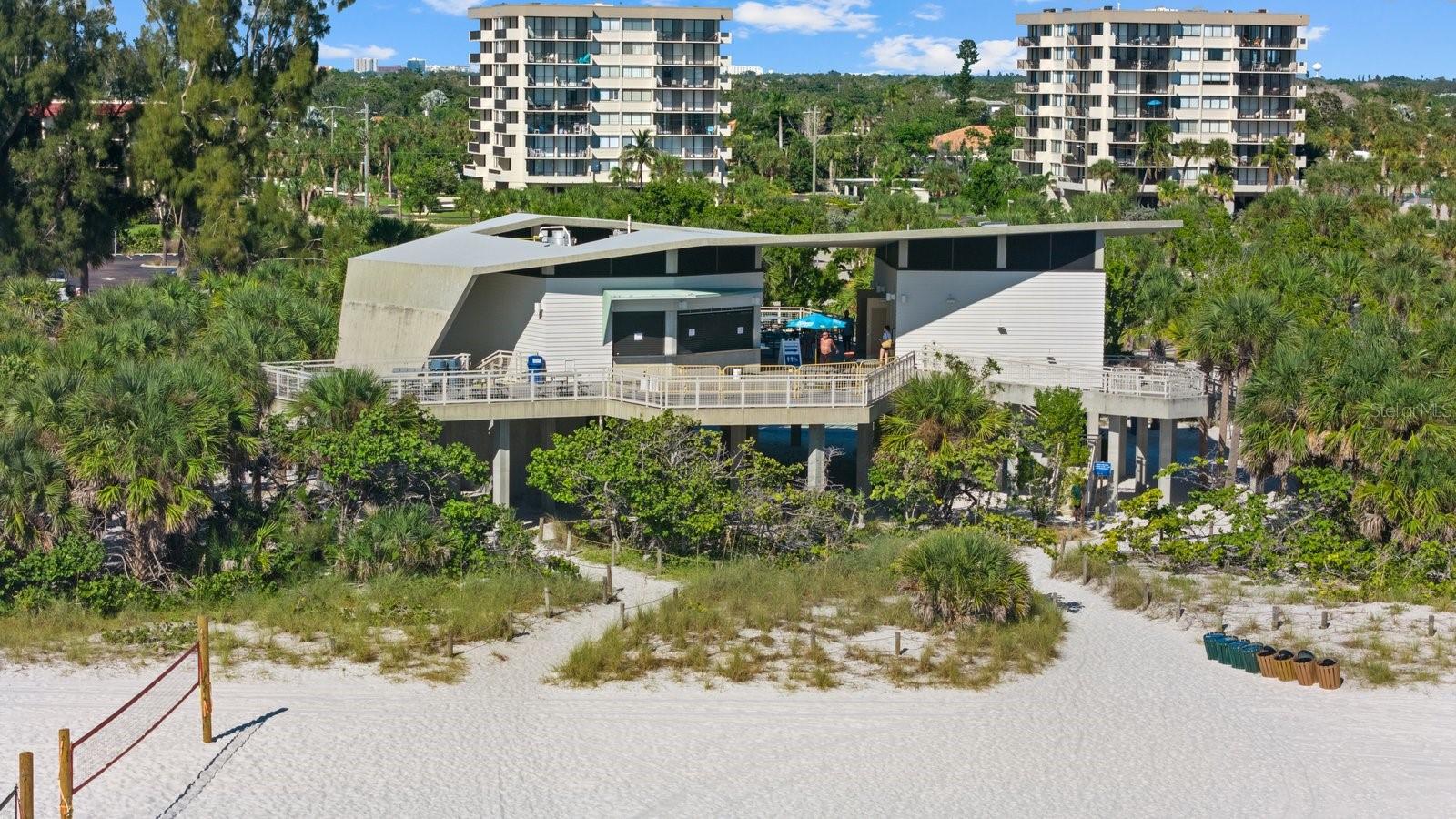 SIESTA TOWERS - Residential
