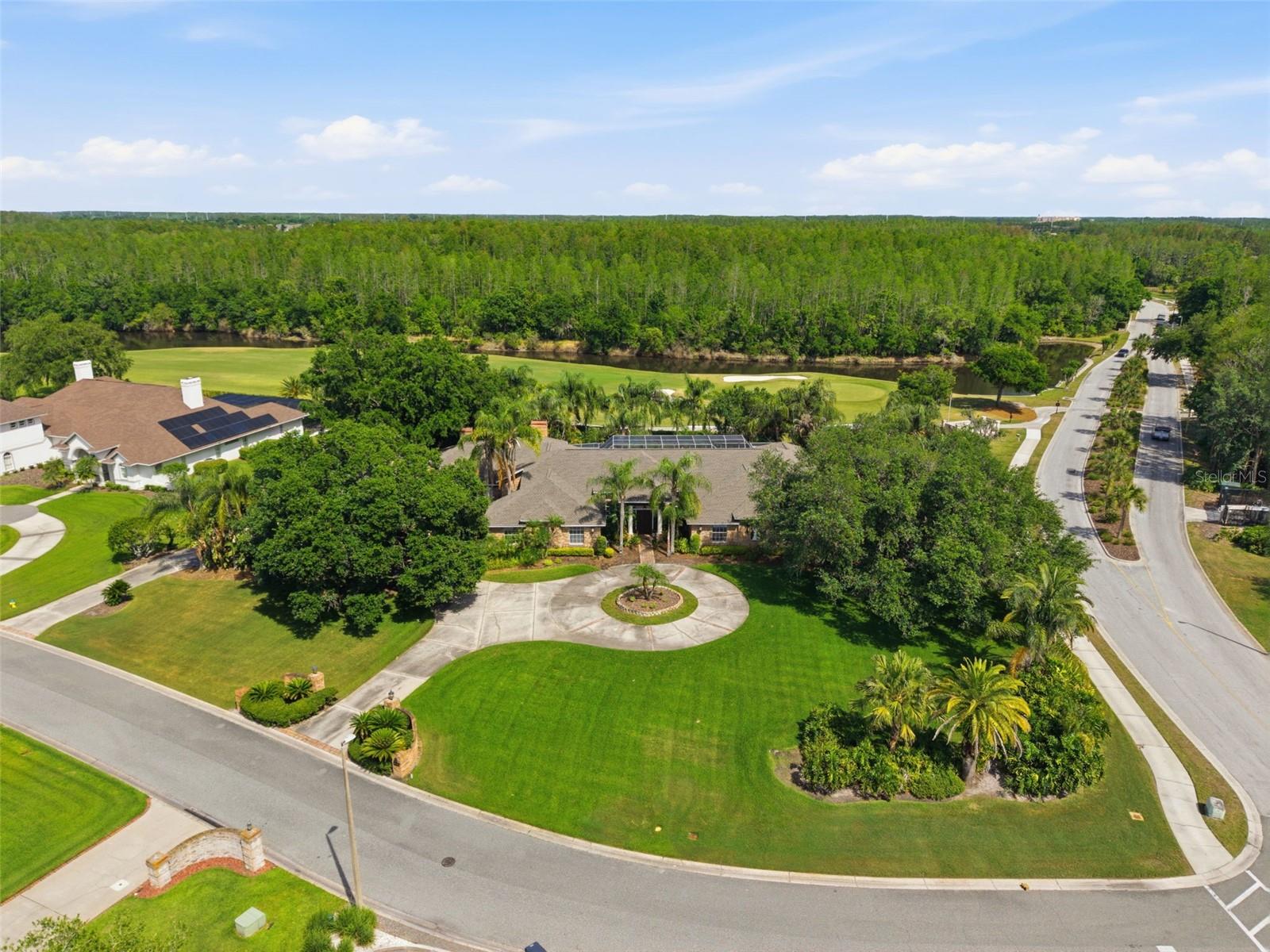 CHEVAL POLO & GOLF CL PHAS - Residential