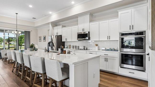 MOUNT PLYMOUTH GREEN - Residential