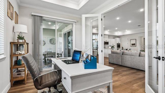 MOUNT PLYMOUTH GREEN - Residential