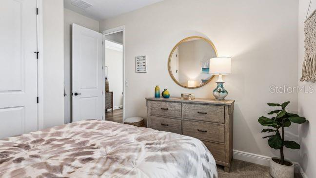MOUNT PLYMOUTH GREEN - Residential