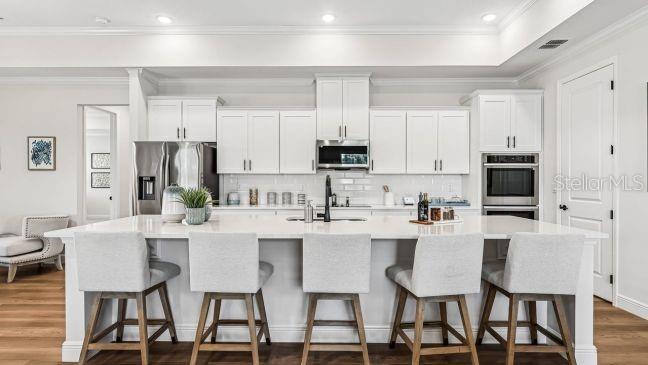MOUNT PLYMOUTH GREEN - Residential