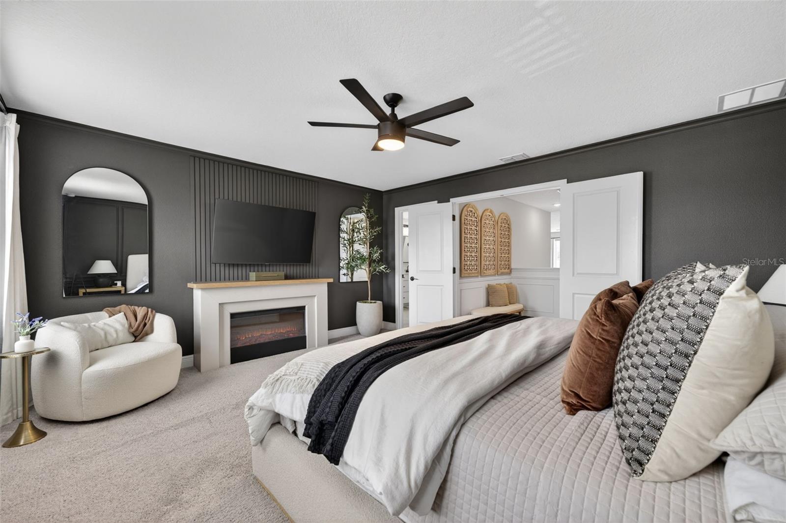 HAMPTON OAKS - Residential