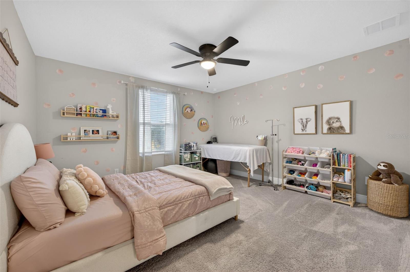 HAMPTON OAKS - Residential