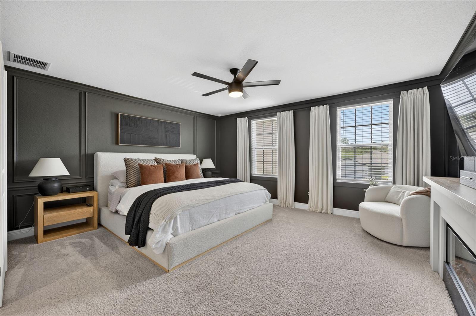 HAMPTON OAKS - Residential