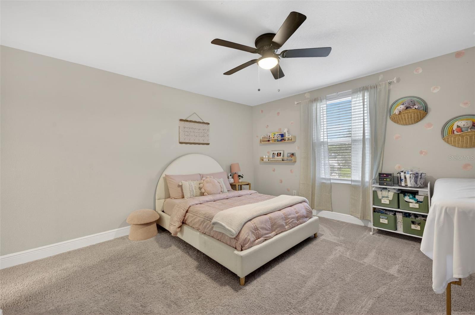 HAMPTON OAKS - Residential