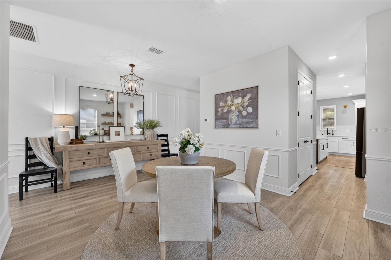 HAMPTON OAKS - Residential