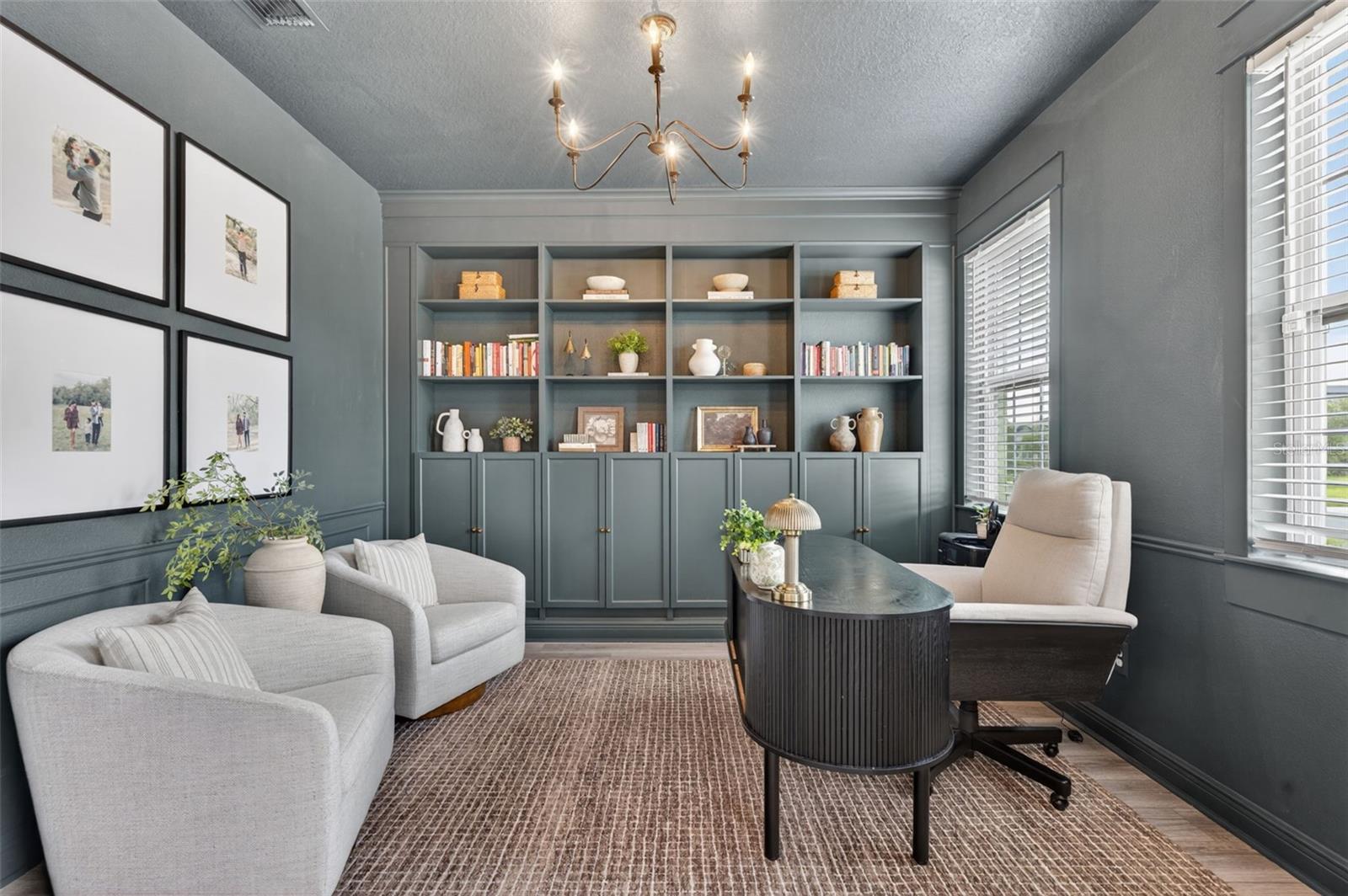 HAMPTON OAKS - Residential