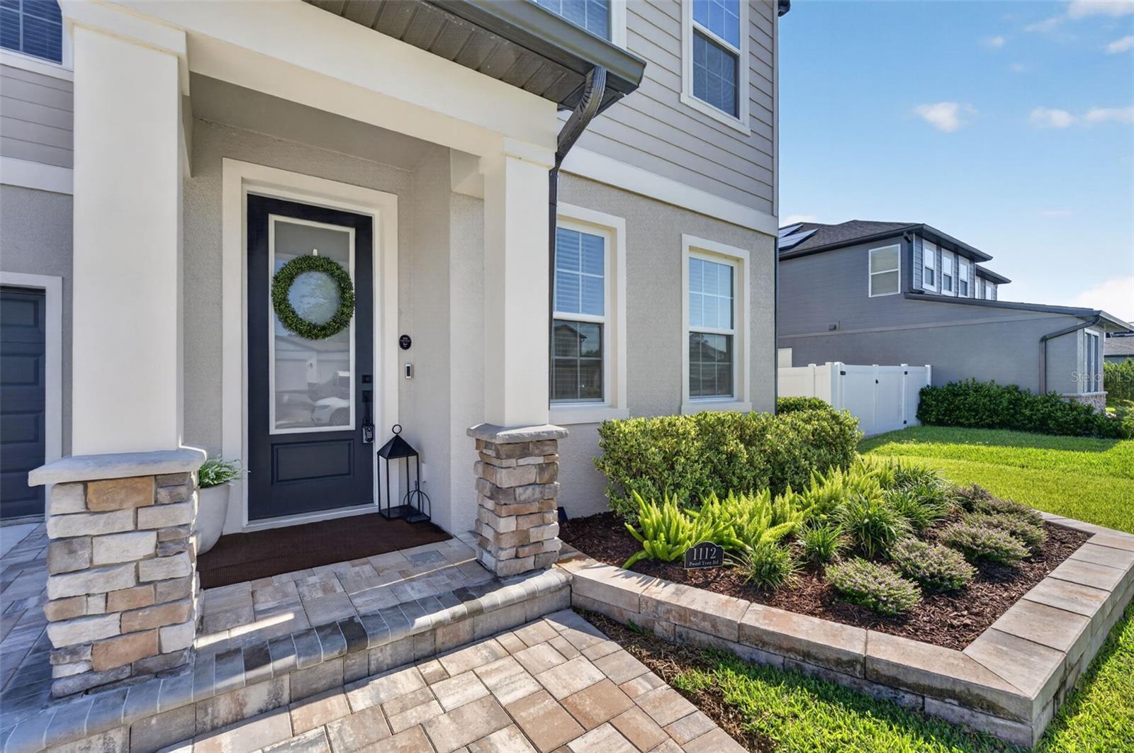 HAMPTON OAKS - Residential