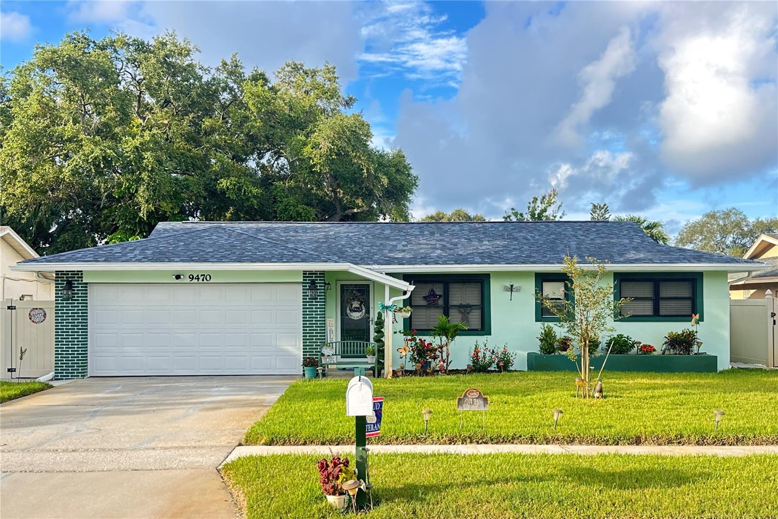 SEMINOLE PINES SUB PH 1 - Residential