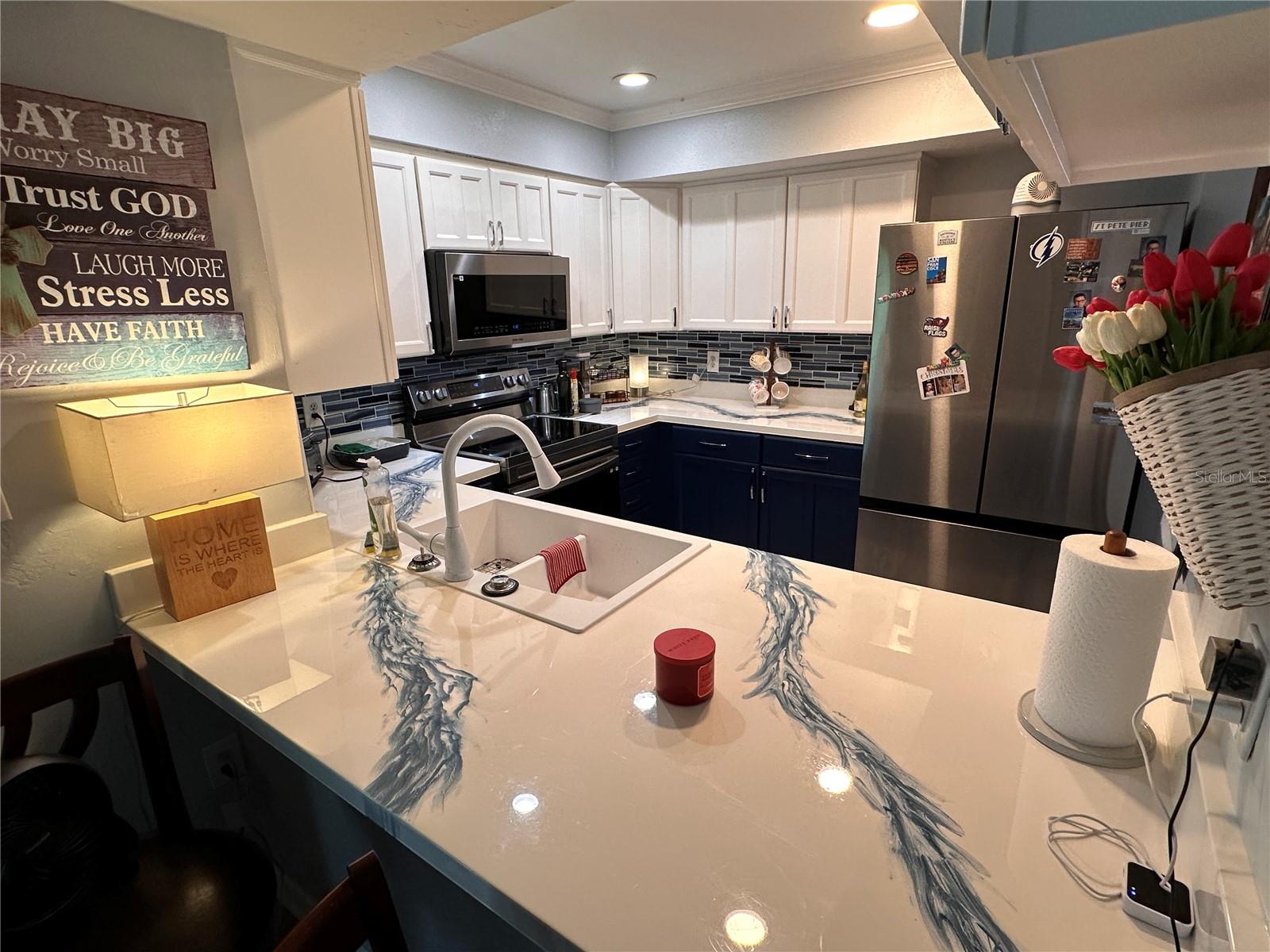 SEMINOLE PINES SUB PH 1 - Residential