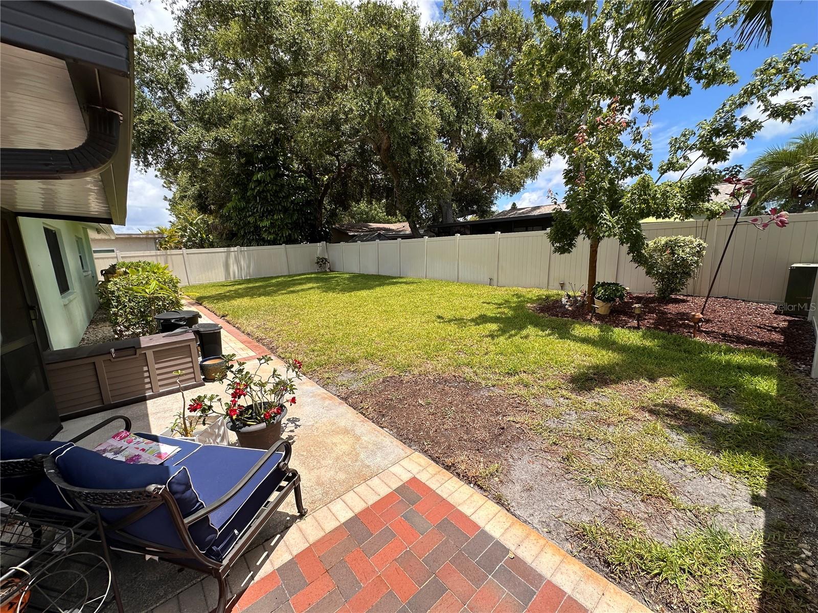 SEMINOLE PINES SUB PH 1 - Residential