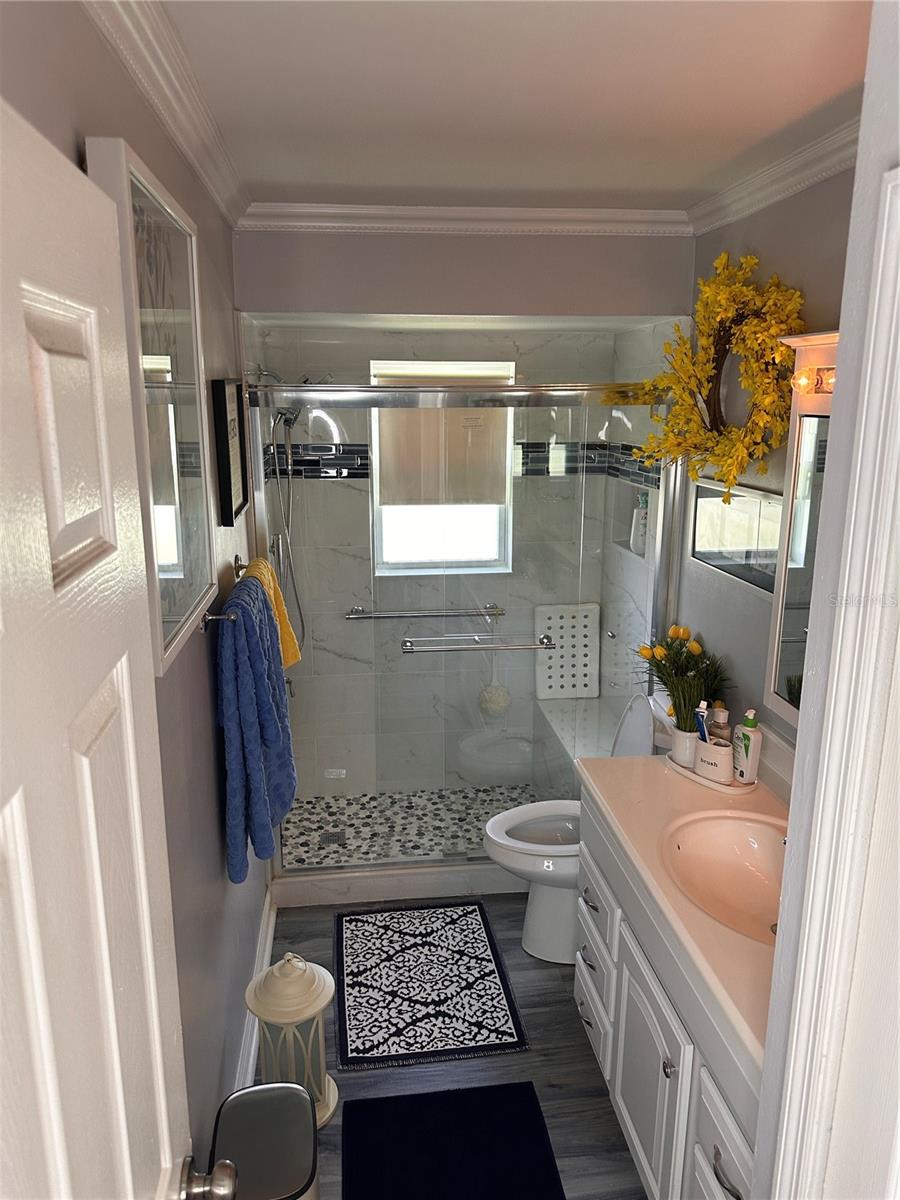 SEMINOLE PINES SUB PH 1 - Residential