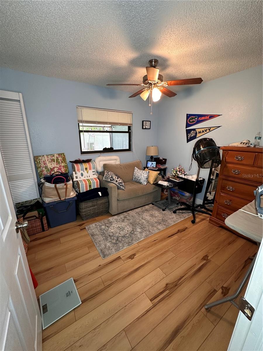 SEMINOLE PINES SUB PH 1 - Residential