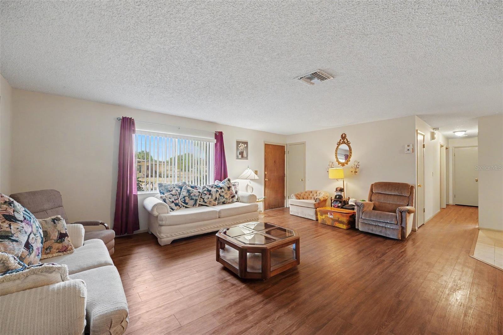 VIRGINIA PARK - Residential