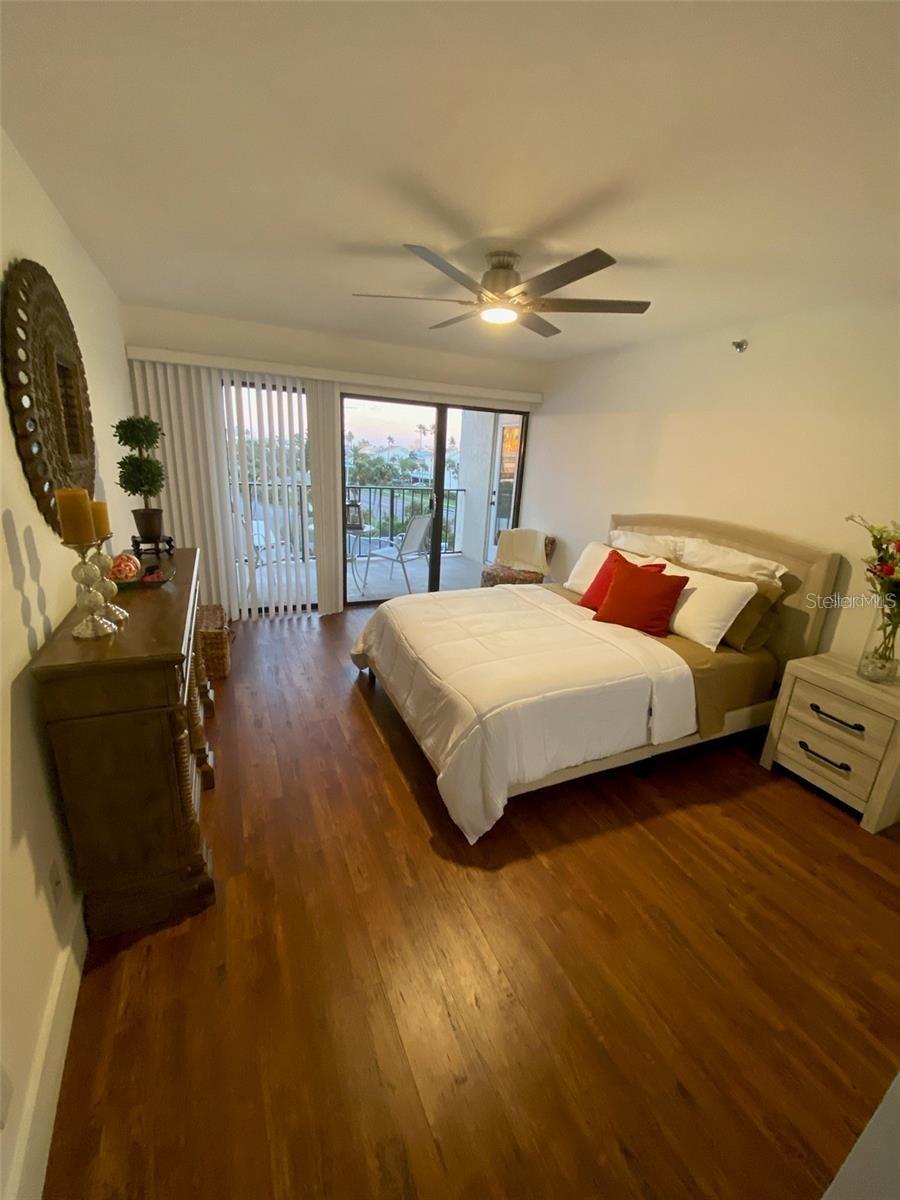 SAND KEY CONDO-SOUTH BEACH - Residential Lease