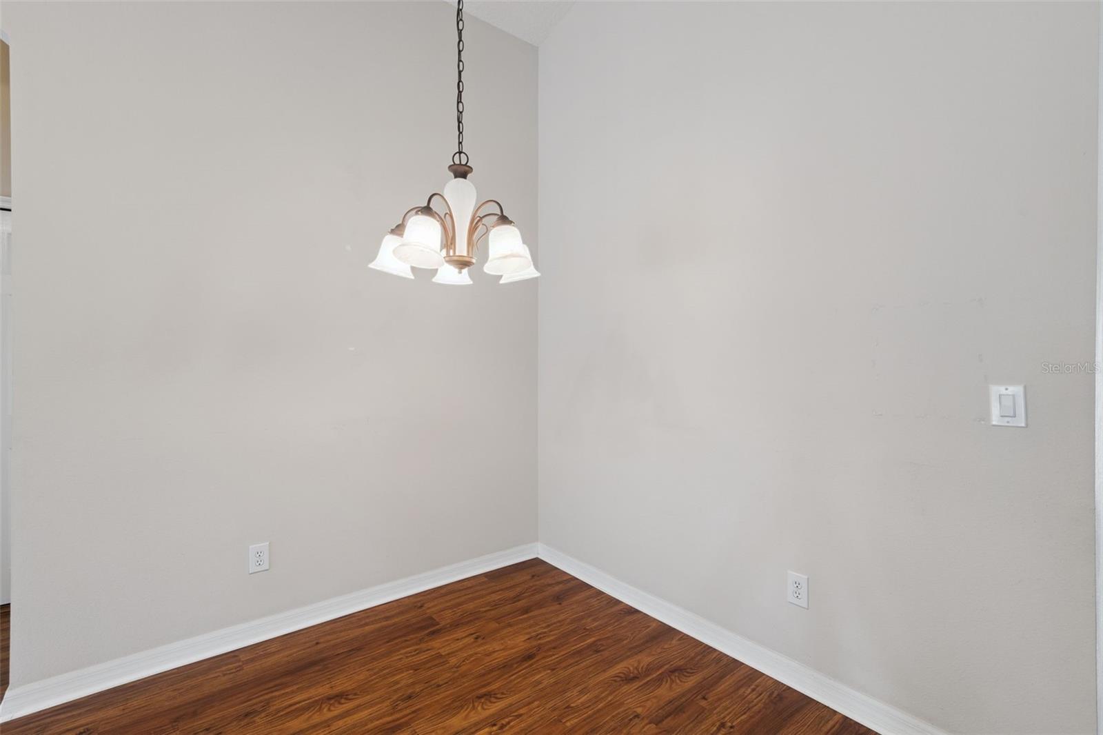 SPRINGVIEW UNIT 07 - Residential