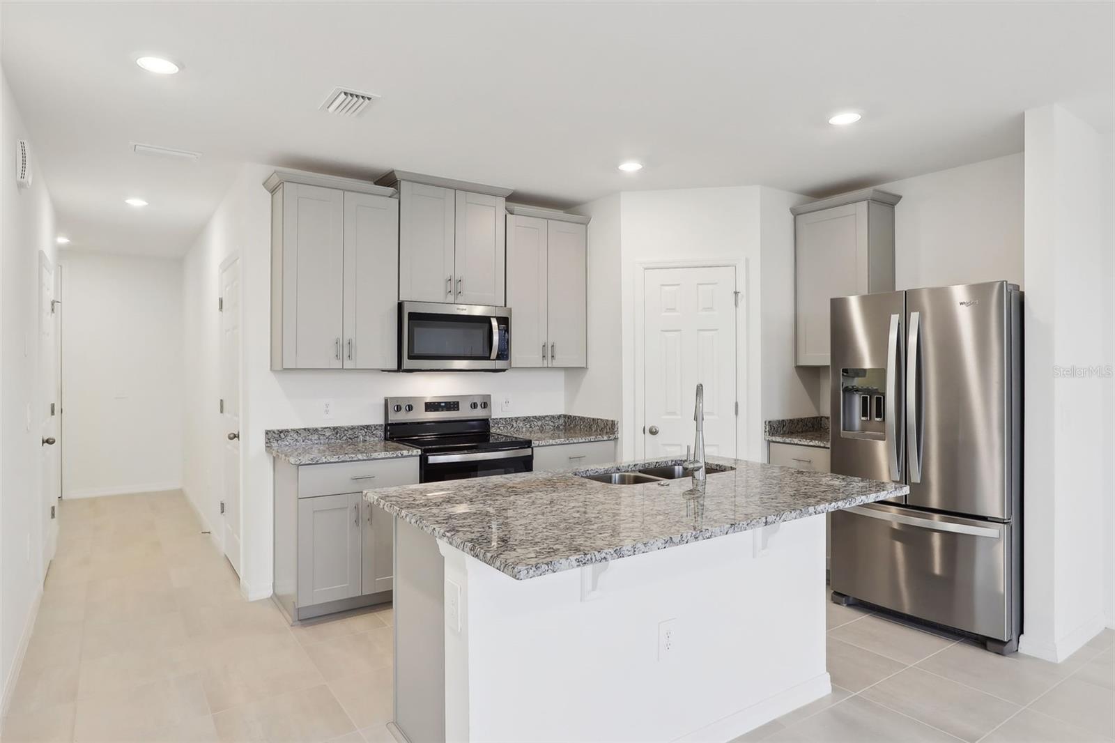 CAGAN XINGS WEST PH 1 - Residential Lease