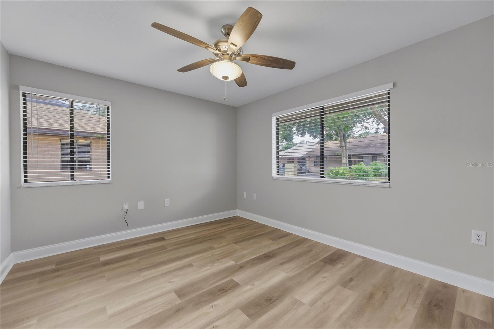 SHADY PINES - Residential