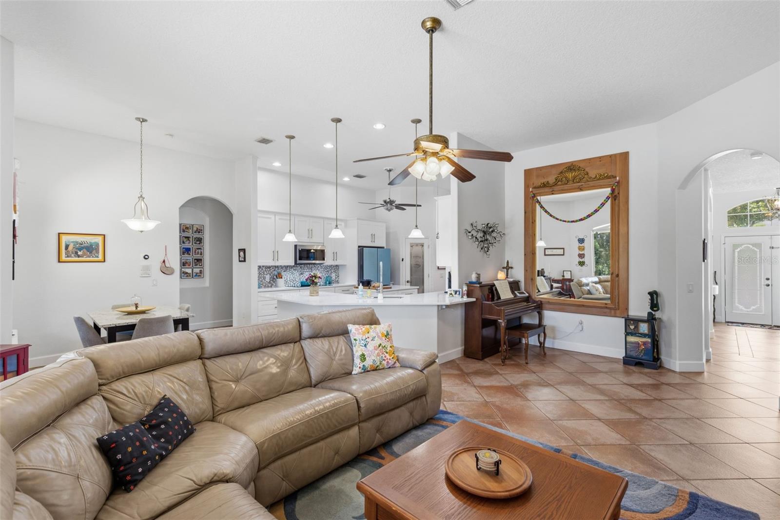 MAGNOLIA TERRACE - Residential
