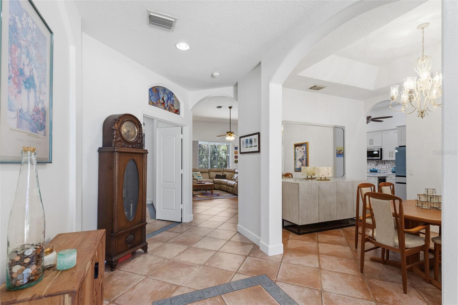 MAGNOLIA TERRACE - Residential