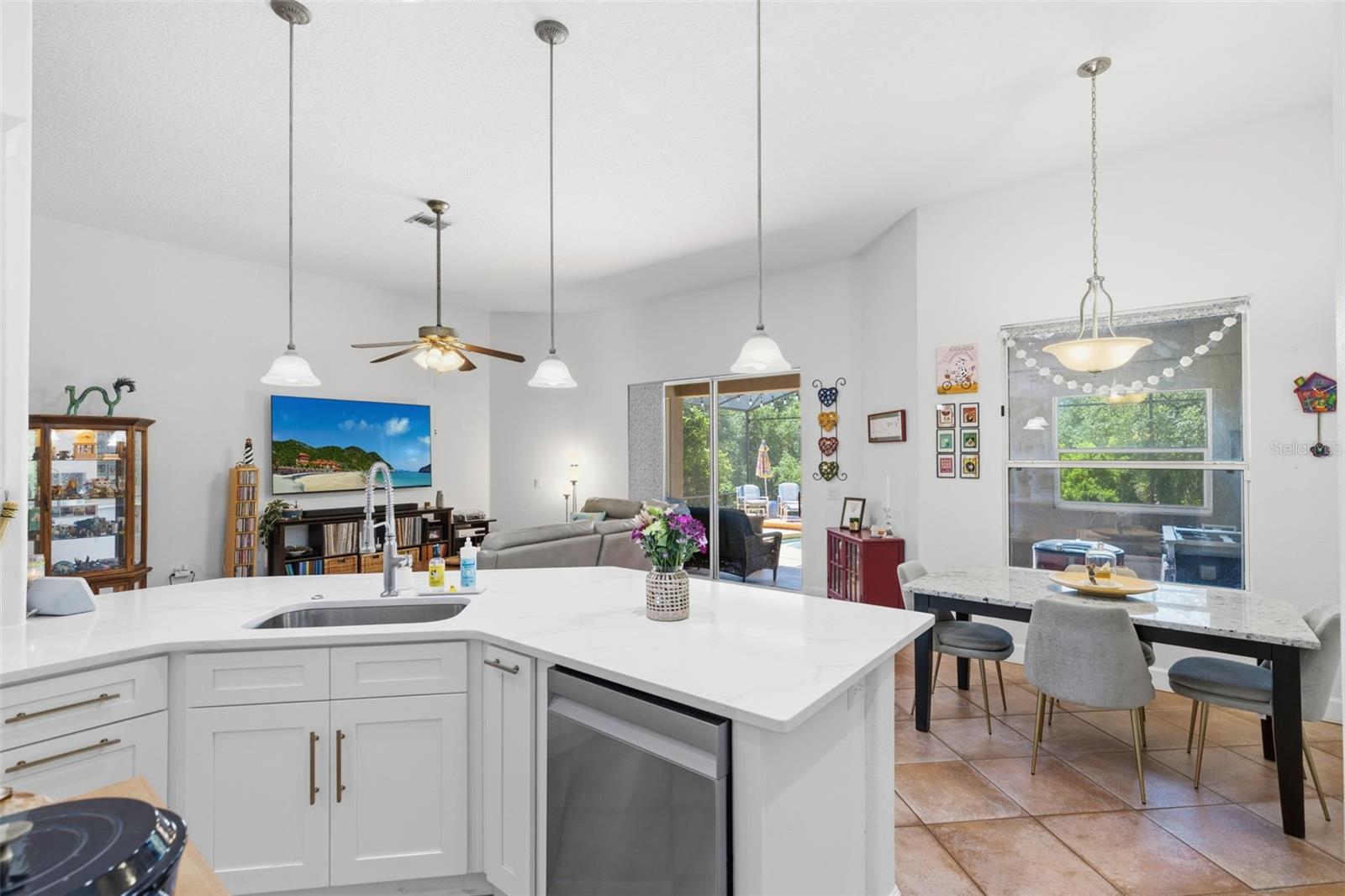 MAGNOLIA TERRACE - Residential