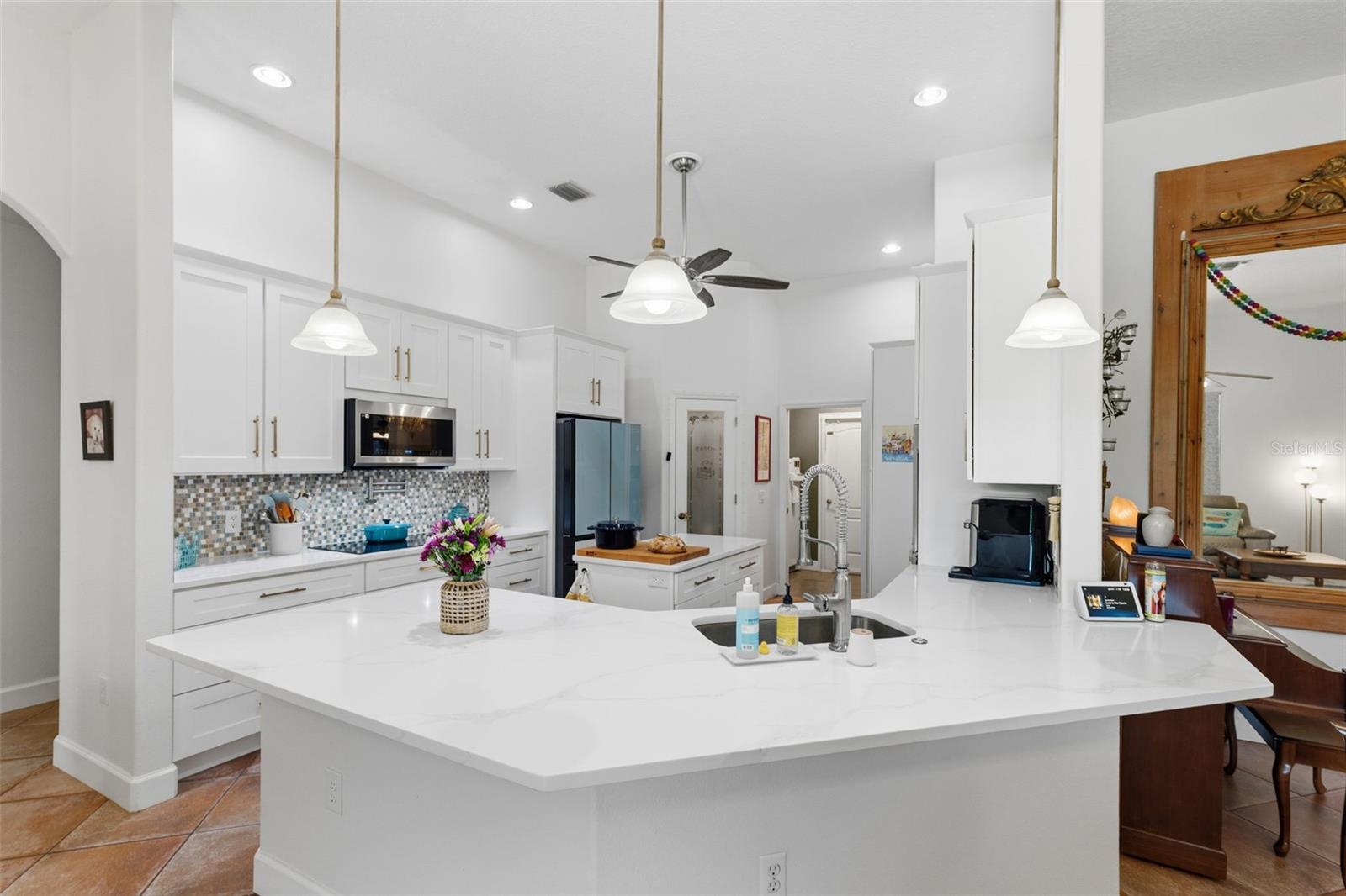 MAGNOLIA TERRACE - Residential