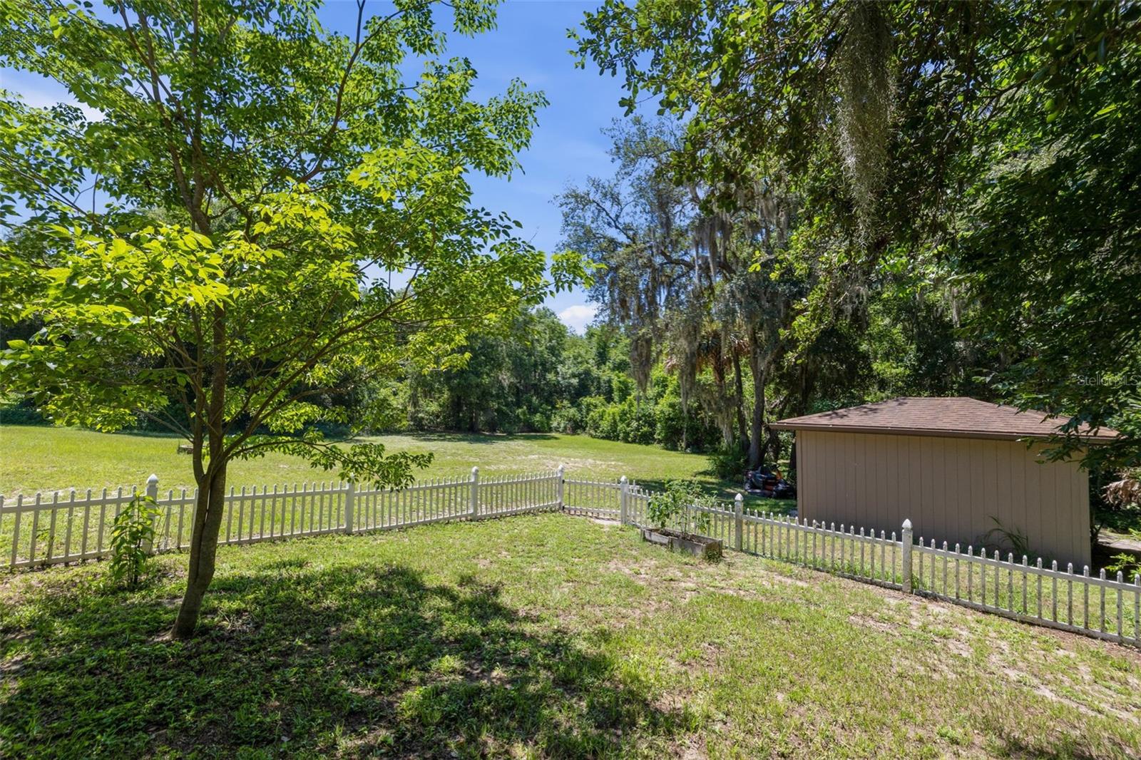 MAGNOLIA TERRACE - Residential