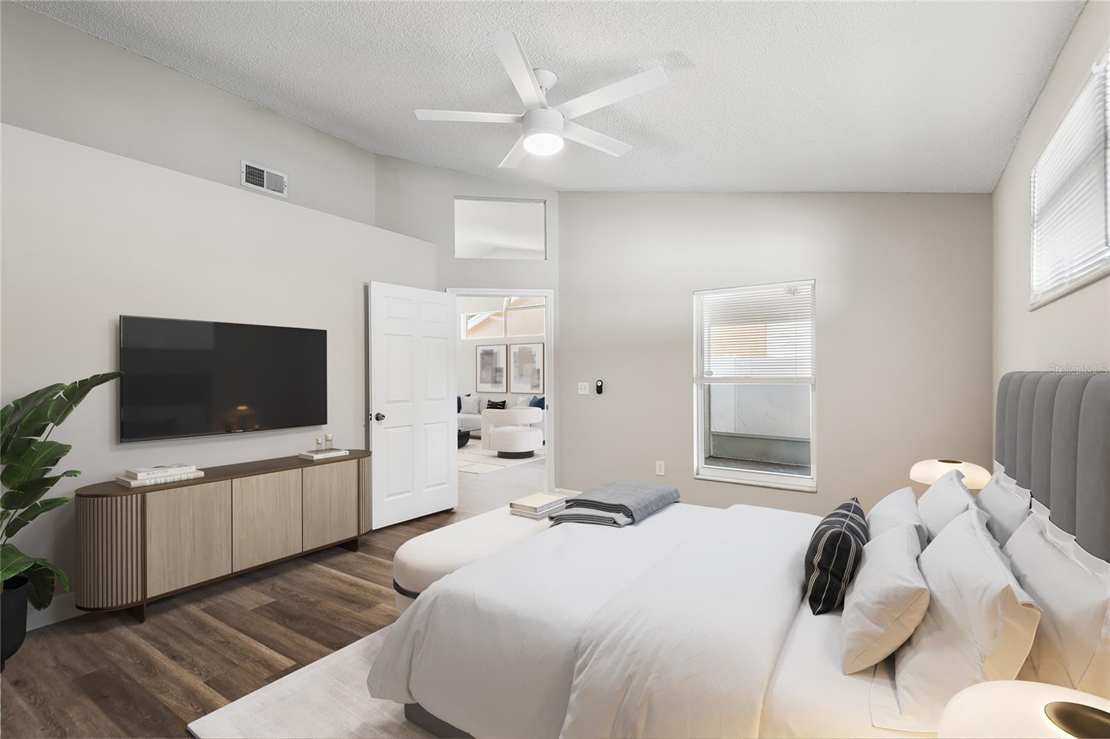 BLOOMINGDALE SEC R UNIT 03 - Residential Lease