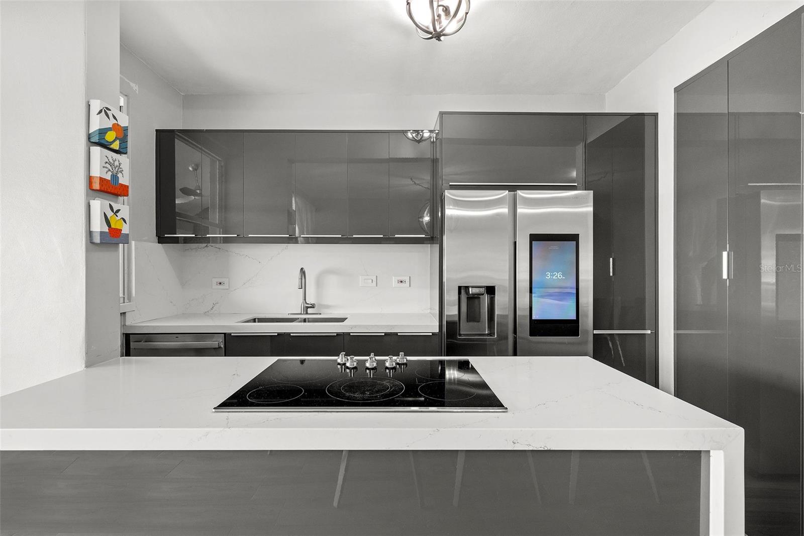 COND HARBOUR LAKES - Residential