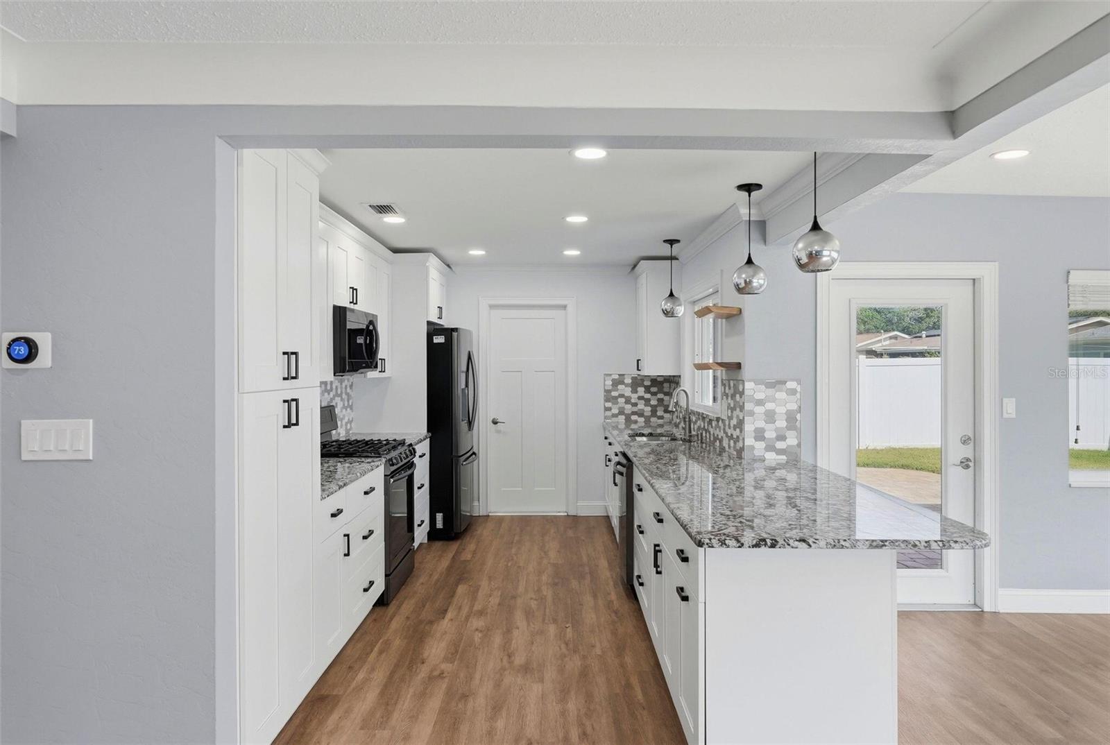 CAMELOT PARK - Residential