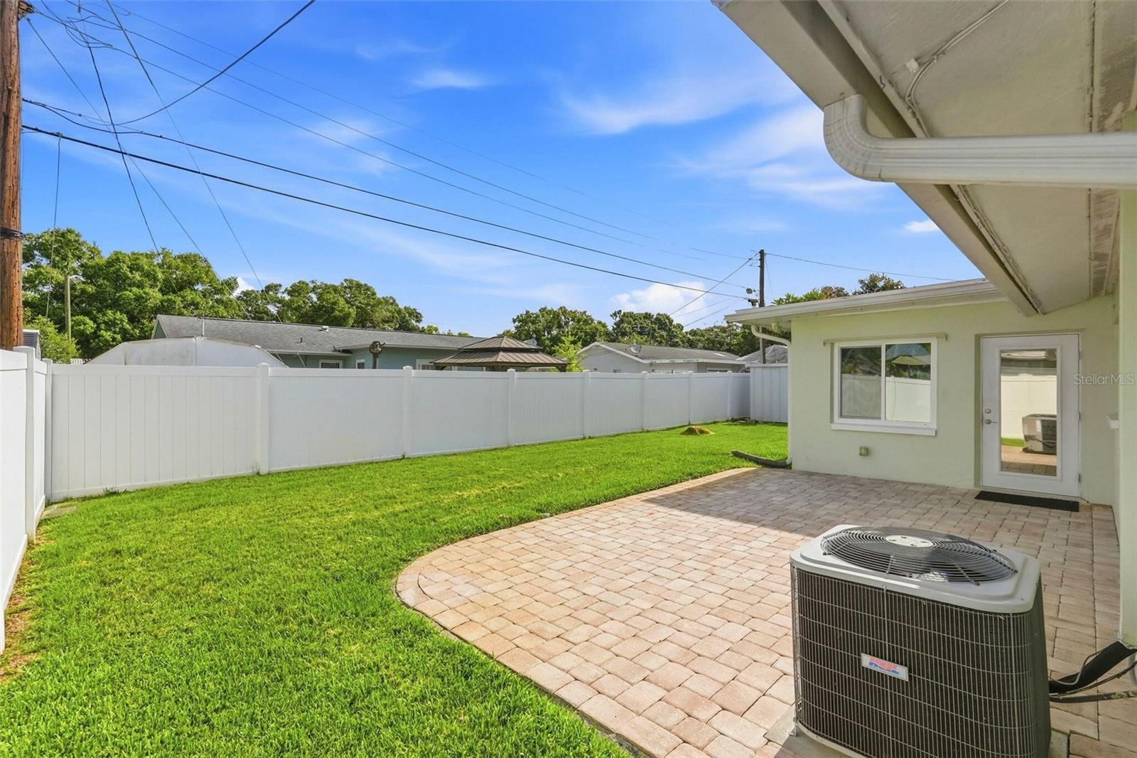 CAMELOT PARK - Residential
