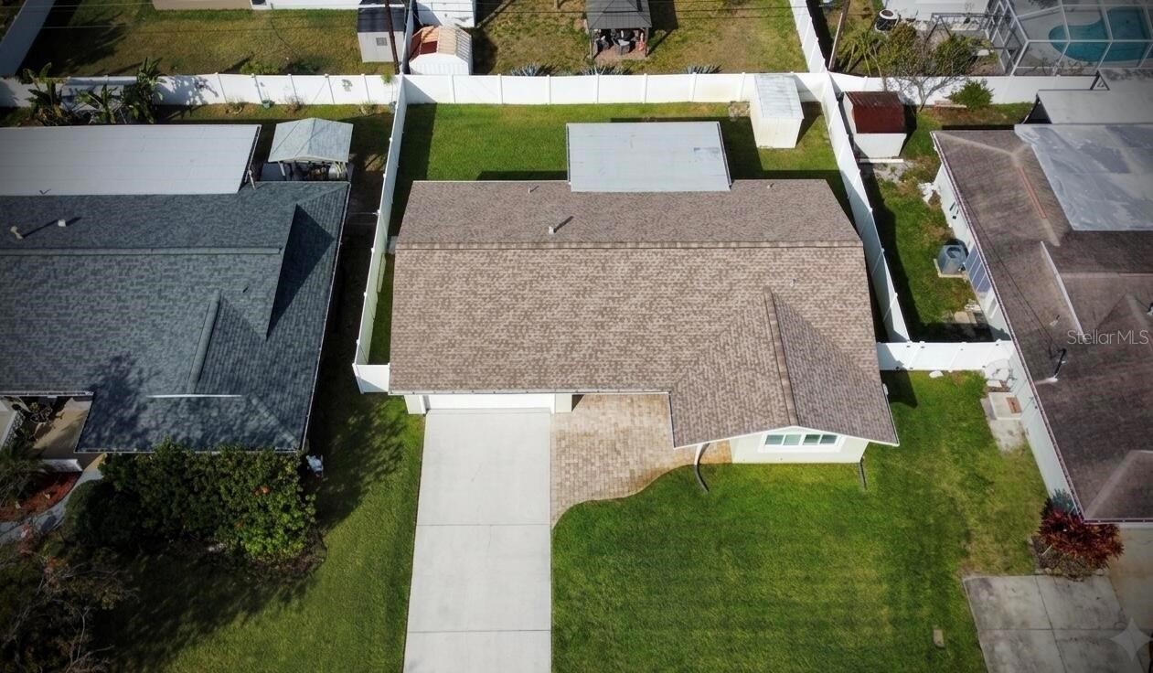 CAMELOT PARK - Residential
