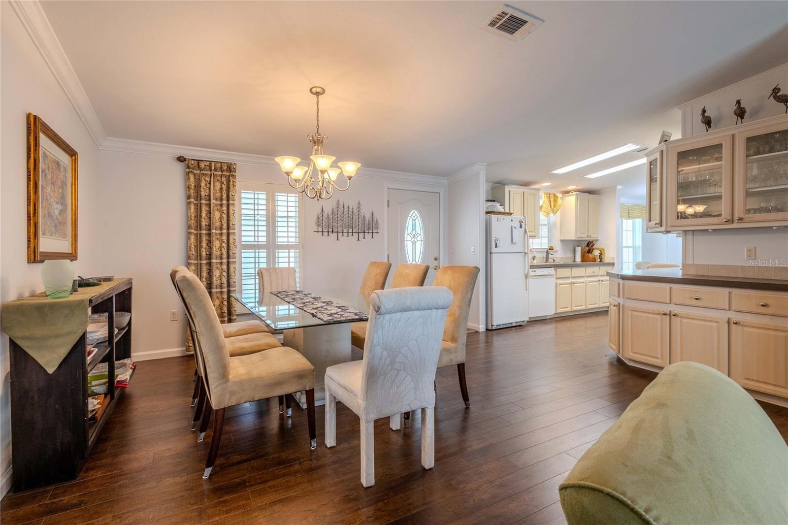 MAPLE LEAF ESTATES - Residential