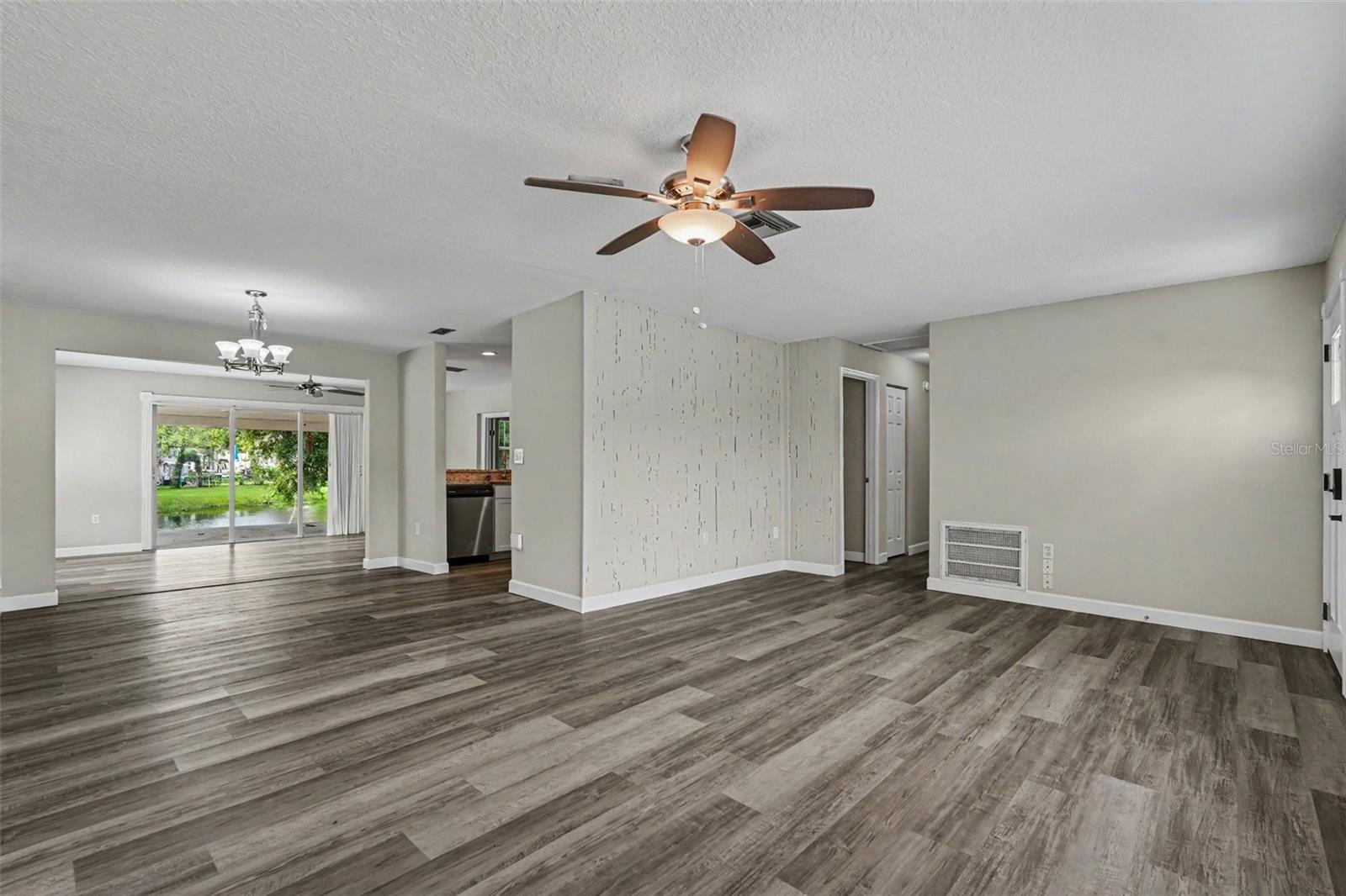 VENICE ESTATES SUB - Residential