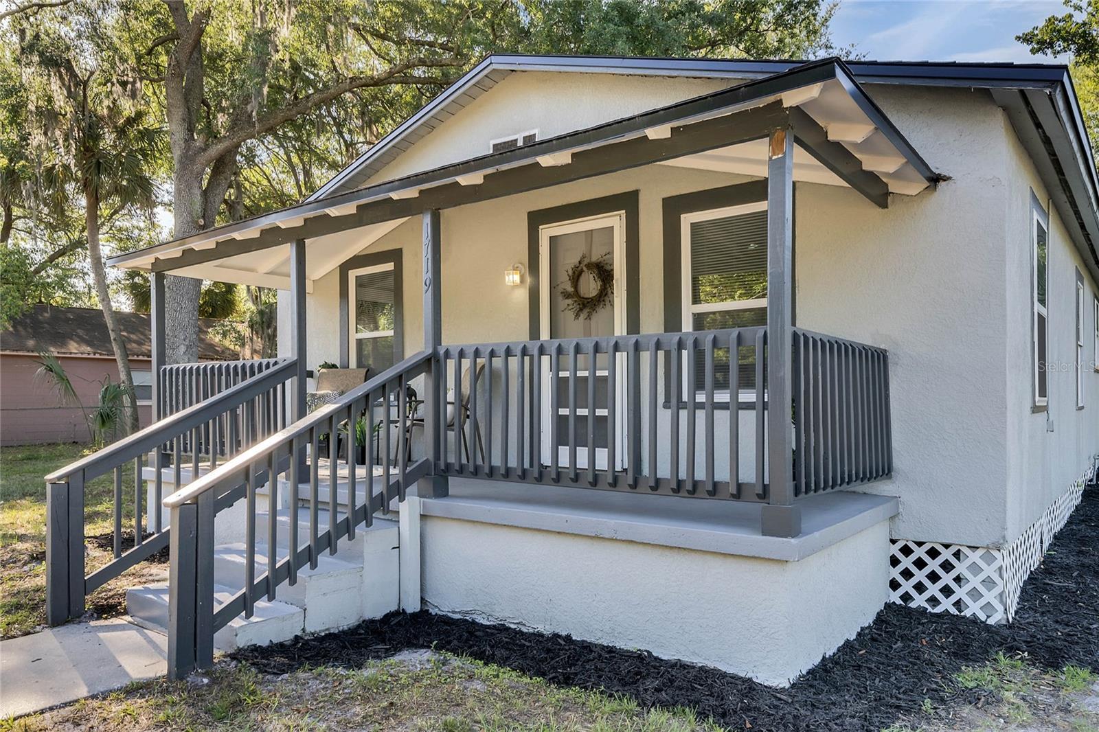 SANFORD TOWN OF - Residential Lease