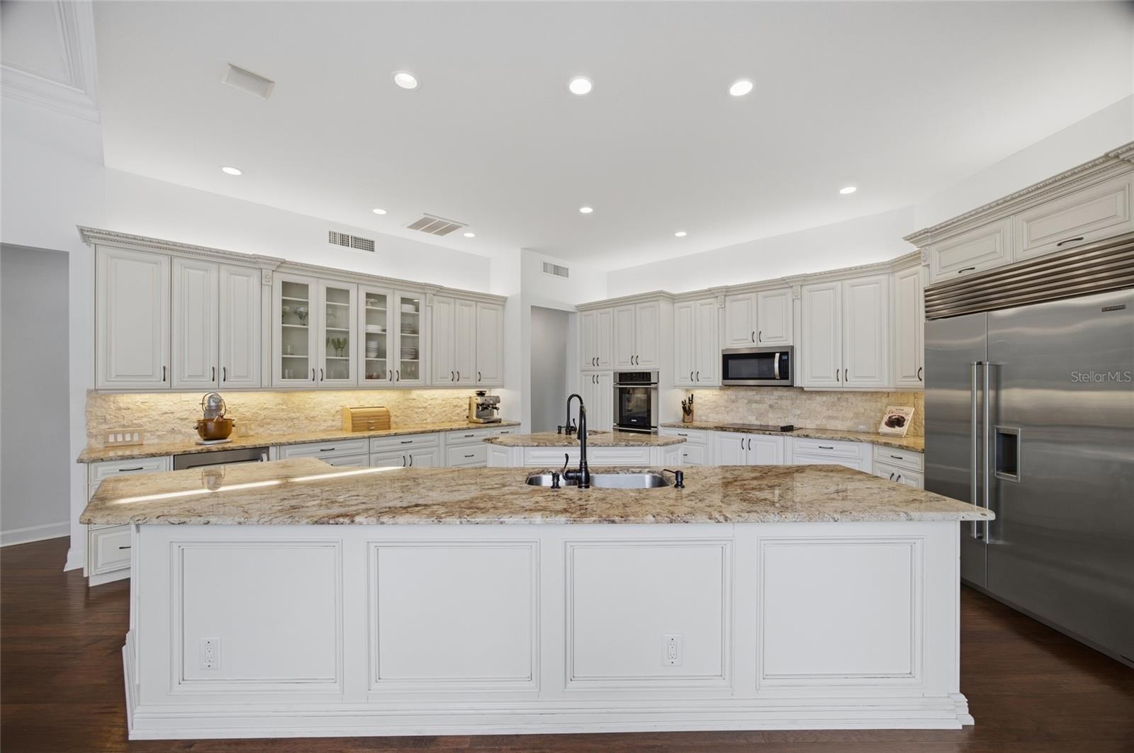 PINNACLE AT COBBS LANDING - Residential