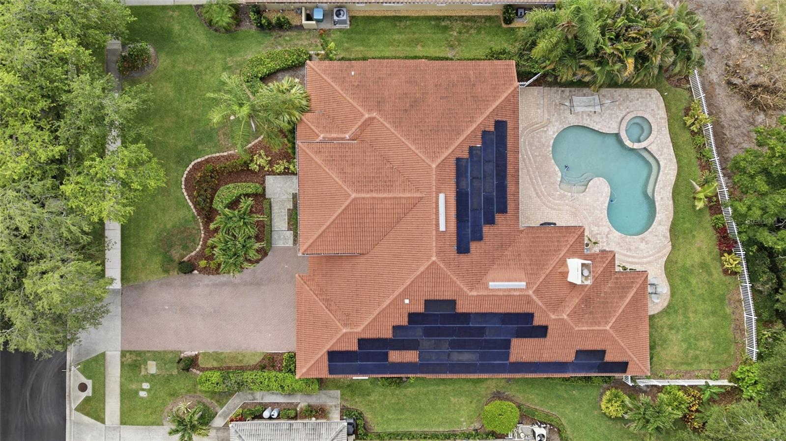 PINNACLE AT COBBS LANDING - Residential