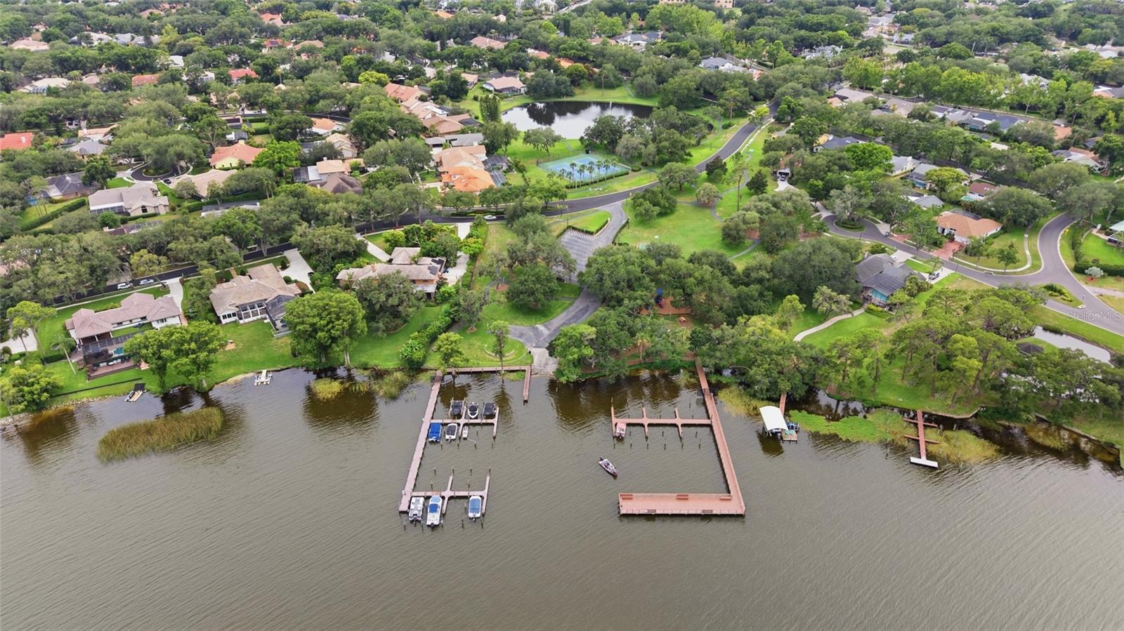 PINNACLE AT COBBS LANDING - Residential