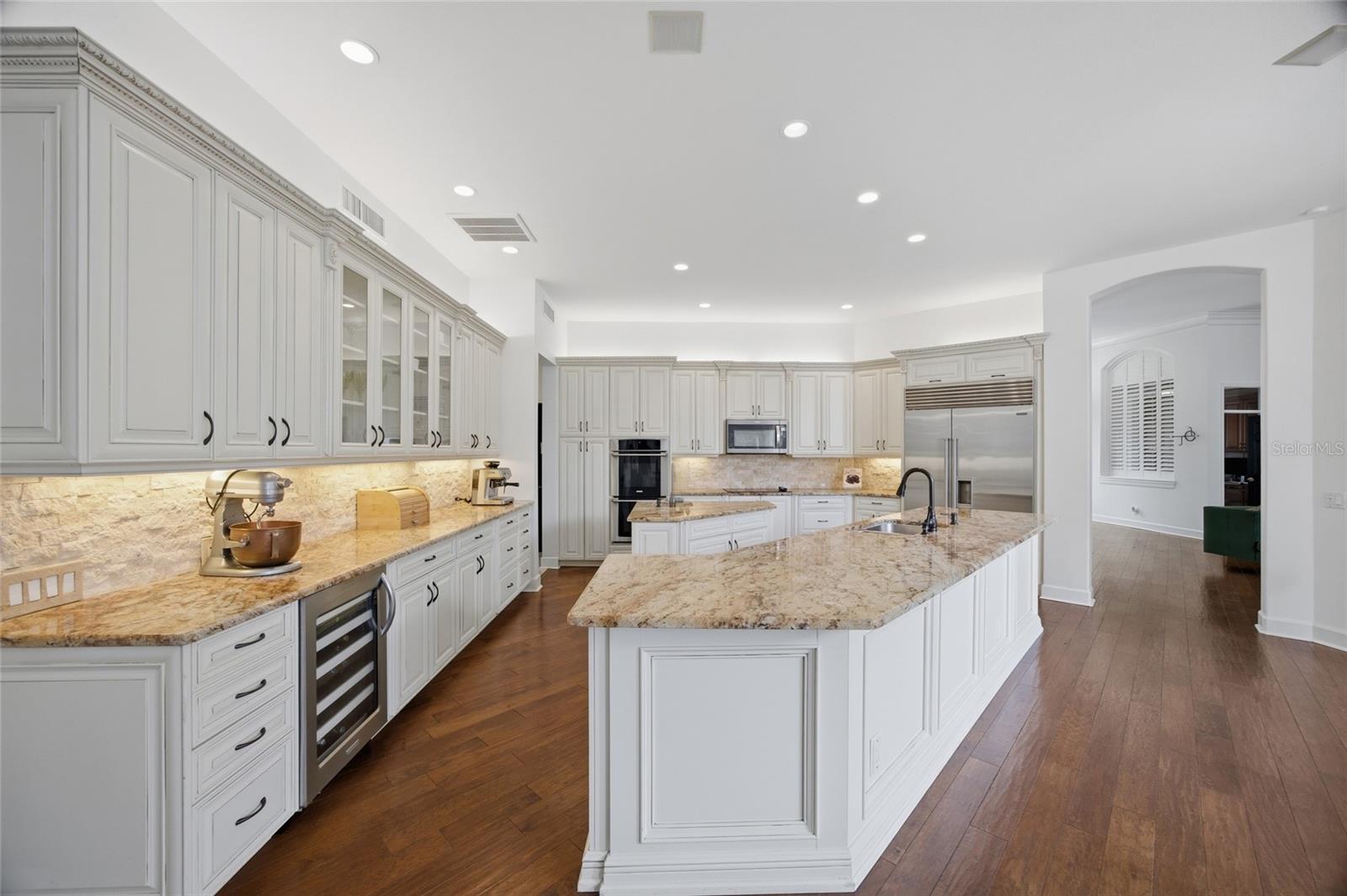 PINNACLE AT COBBS LANDING - Residential