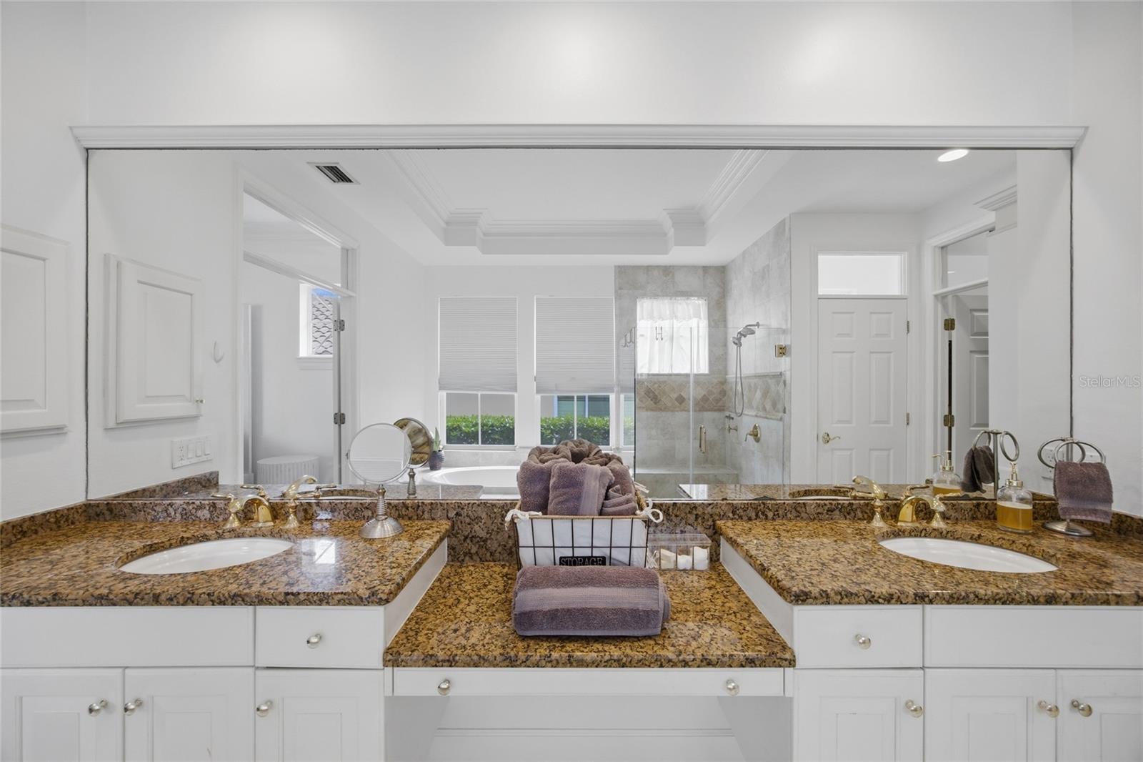 PINNACLE AT COBBS LANDING - Residential