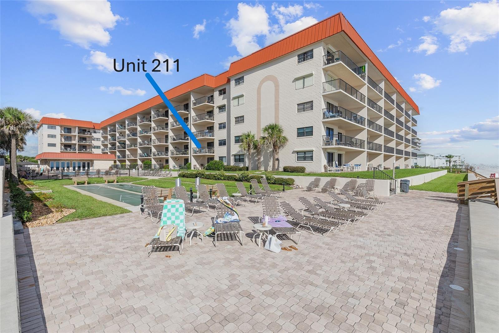HACIENDA DEL SOL CONDO - Residential