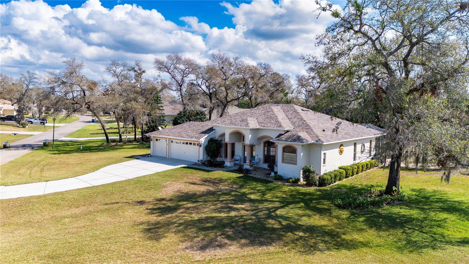 PLANTATION ESTATES - Residential