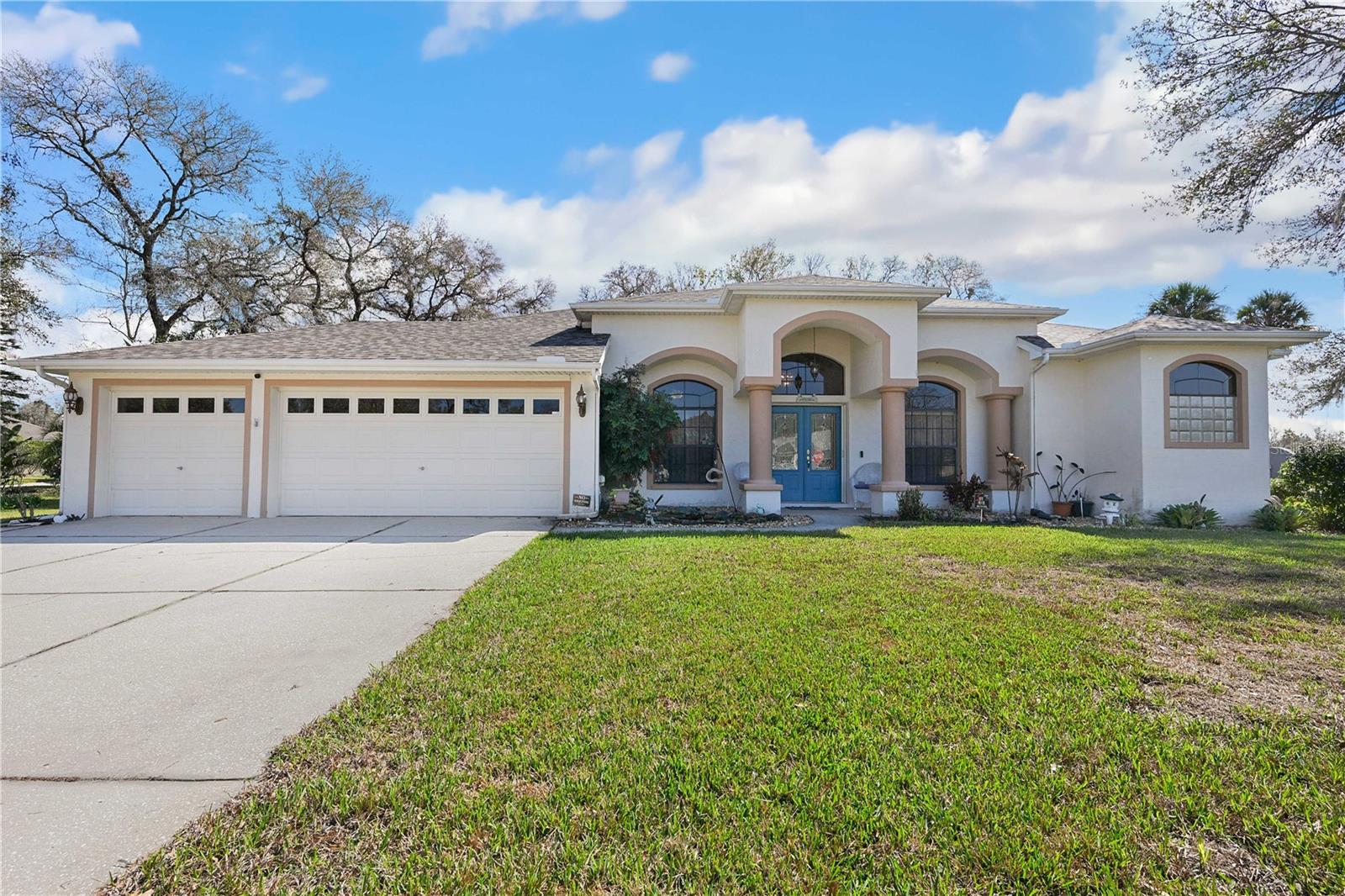 PLANTATION ESTATES - Residential